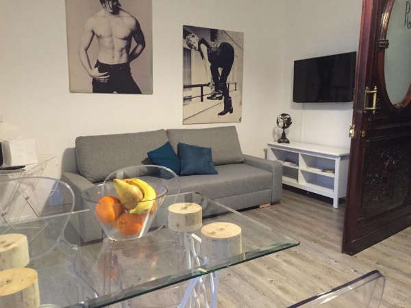 A I R Amore Apartment image 27