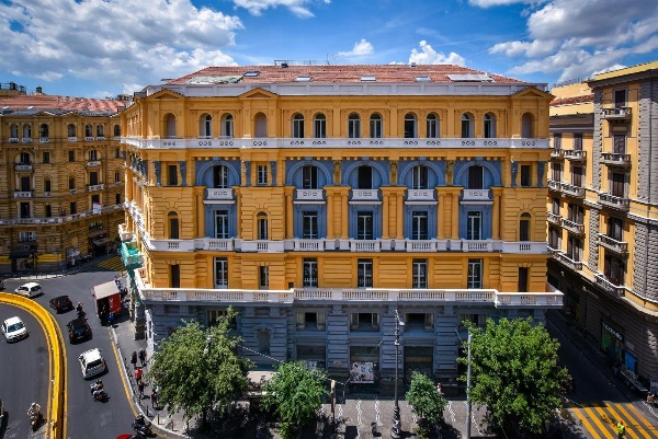 A I R Amore Apartment image 4